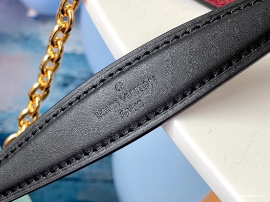 WIS LOUIS SAINT-PLACIDE VUITTON 0130